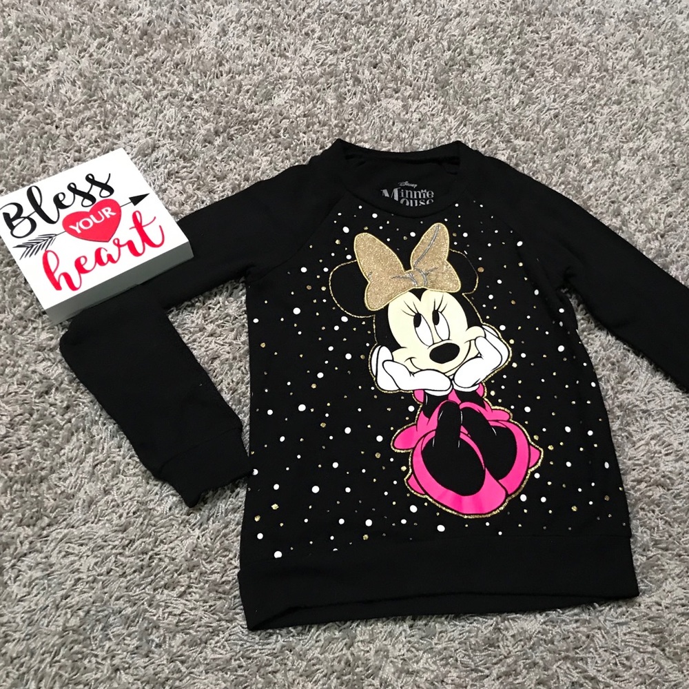 Girl’s Disney sweater ✨